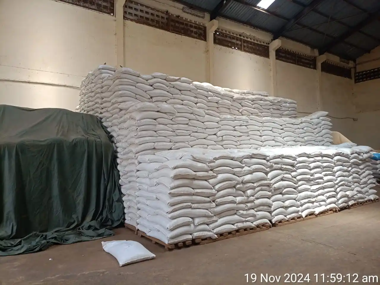 Tally clerk verifying cargo – Mercury Marine Services